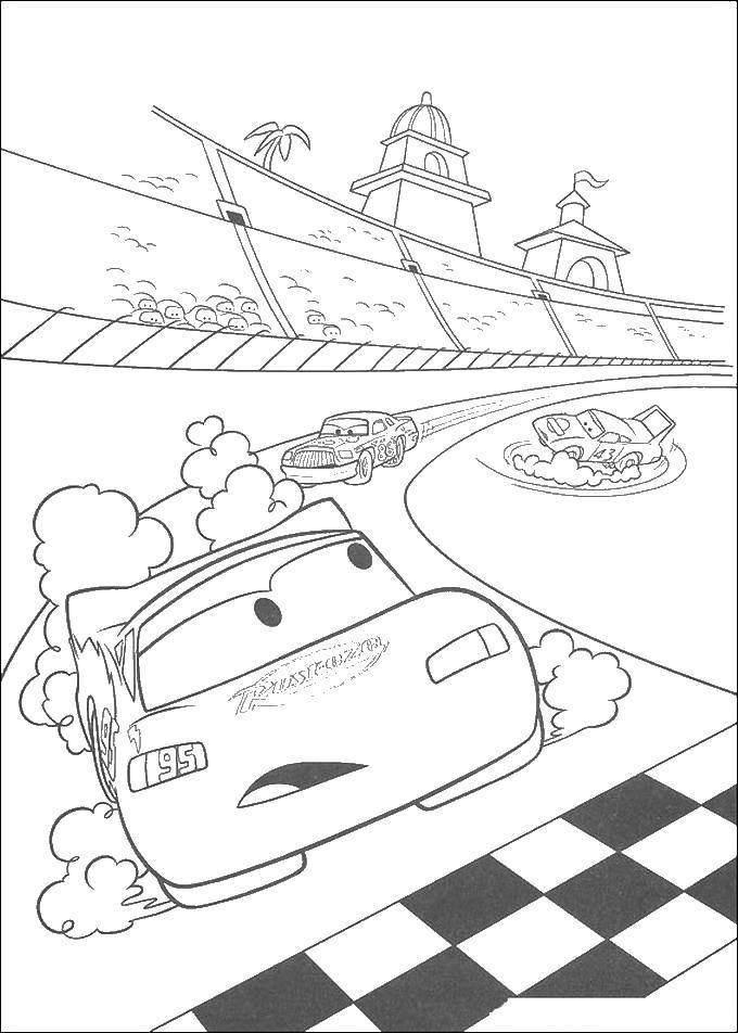 Раскраскидля мальчиков по мультфильму тачки  Молния маккуин на гоночной дороге