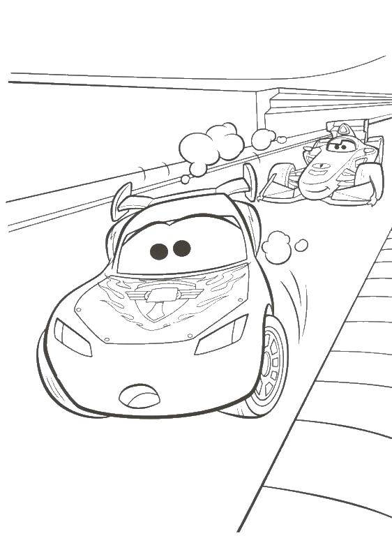 Раскраскидля мальчиков по мультфильму тачки  Маквин обгоняет на гоночной трассе