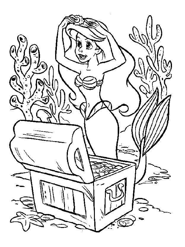 Раскраски по мультфильму русалочка для девочек  Русалочка ариэль нашла сокровища
