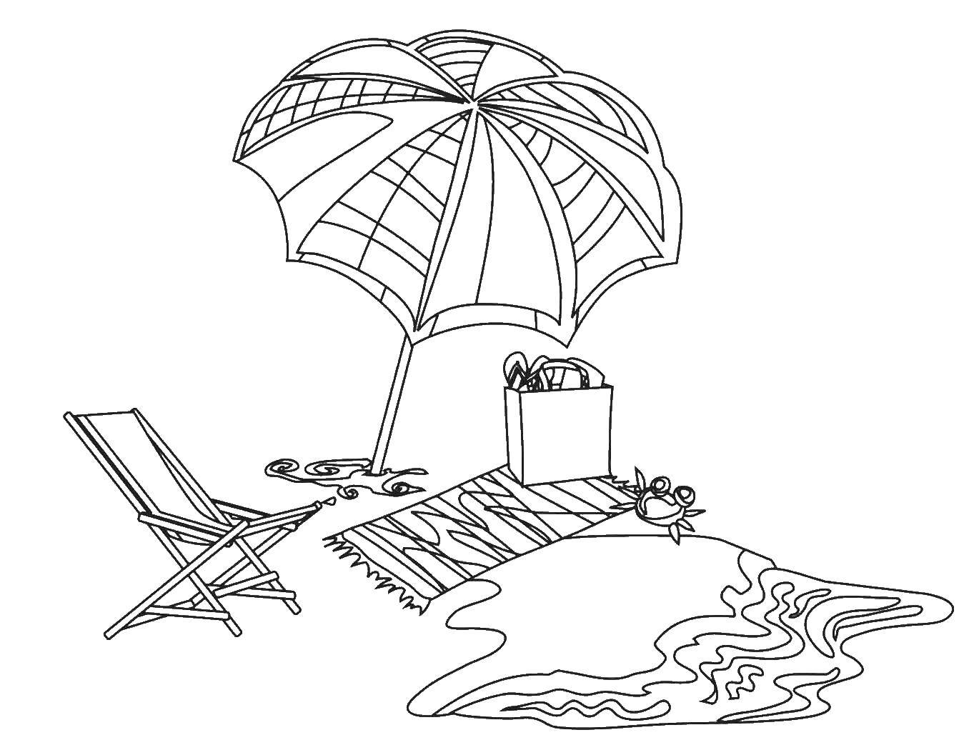  Пляж и море Зонтик, лежак, полотенце, корзина с продуктами и краб на берегу моря.
