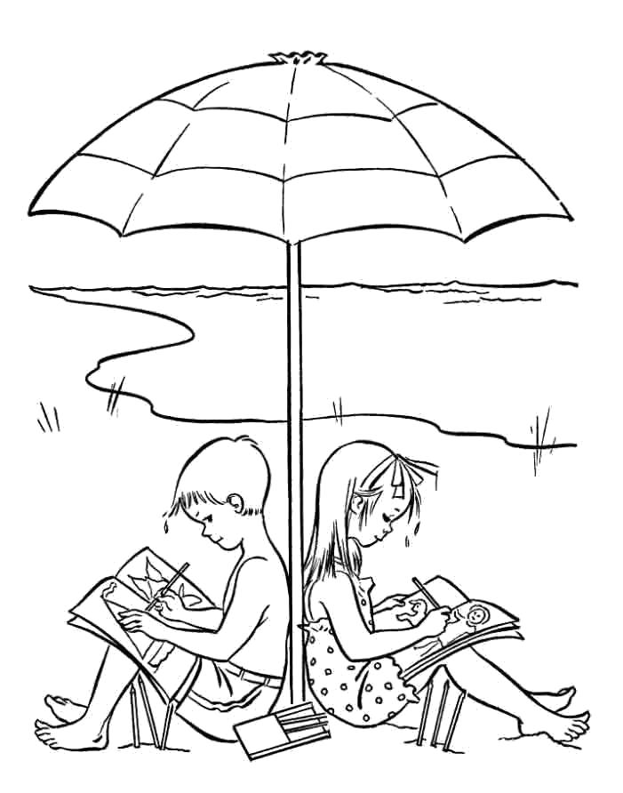  девочка и мальчик сидят на берегу по зонтом.
