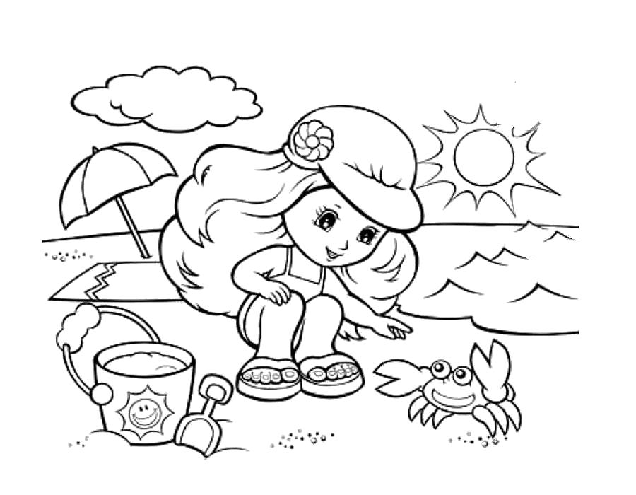 Летние раскраски для детей   девочка играет с крабом на пляжу